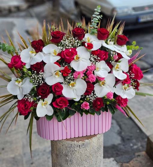 باکس گل شیک سالگرد ازدواج