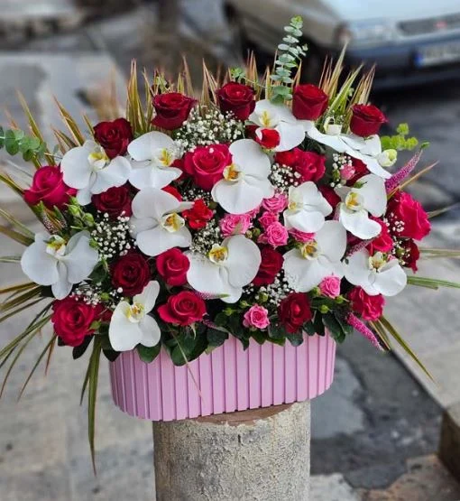 ازدواج باکس گل شیک سالگرد ازدواج