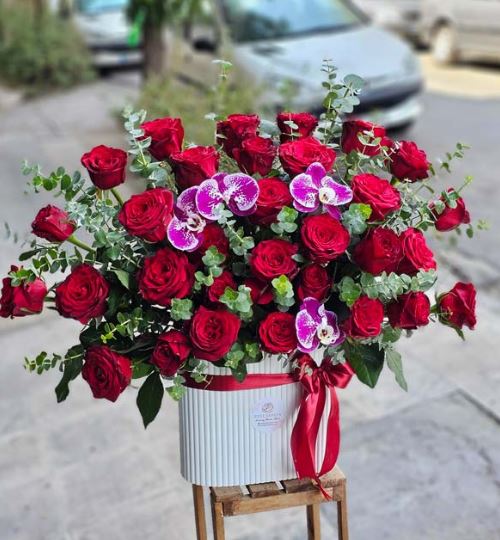 باکس گل لاکچری سالگرد ازدواج